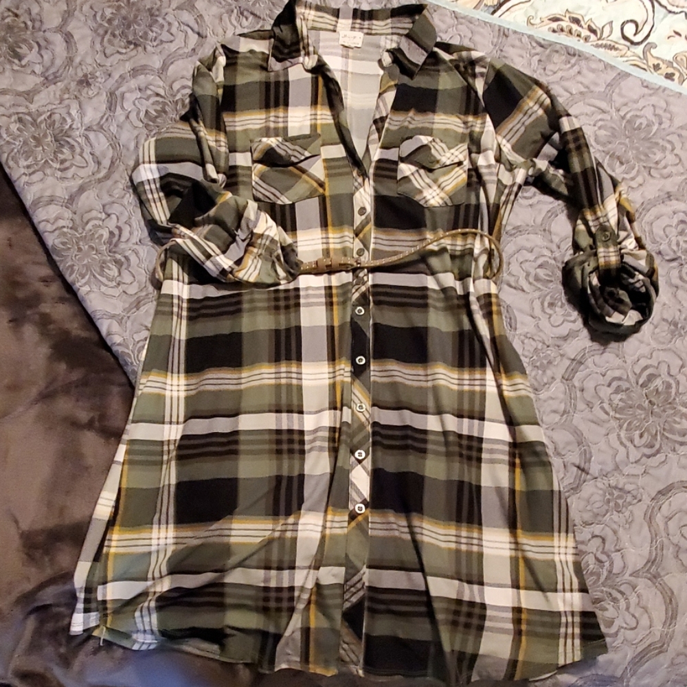 Plaid tshirt dress (Juniors)
